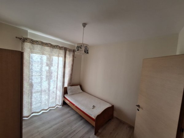 Tirane, shitet apartament 2+1+Ballkon Kati 4, 99 m² 205.000 € (rruga shyqyri brari)