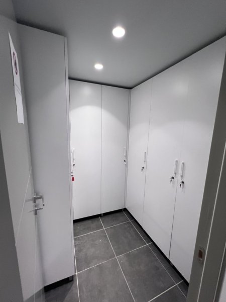 Tirane, jepet me qera zyre Kati 2, 60 m² 1.400 € (9 katshet)