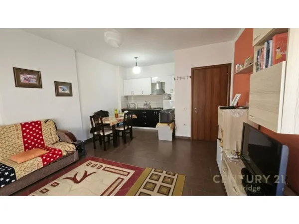 Tirane, shitet apartament Kati 6, 67 m² 95.000 € 