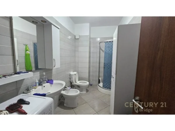 Tirane, shitet apartament Kati 6, 67 m² 95.000 € 