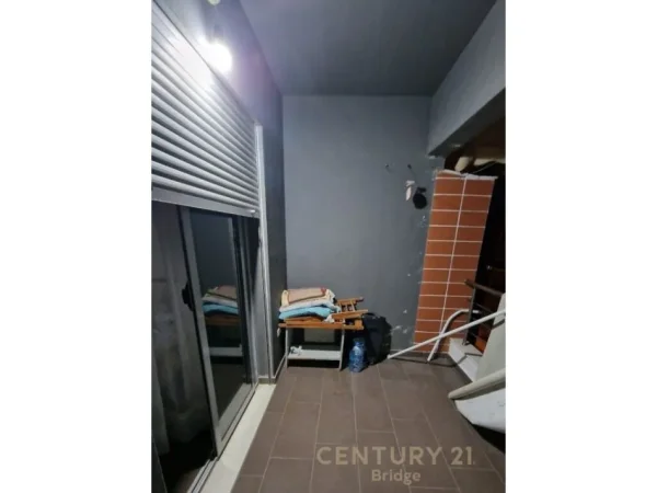 Tirane, shitet apartament Kati 6, 67 m² 95.000 € 