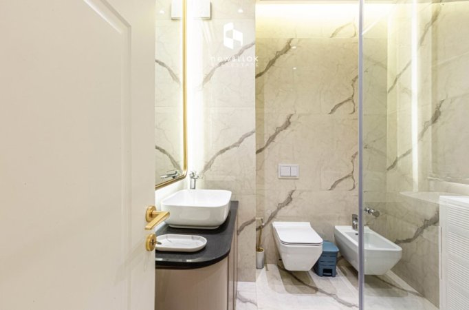 🔥 SHITET ULTRA APARTAMENT: 2+1+2Wc & Verandë + 2 Post parkimi 📌(Rez. ROSE GARDEN- TEG) + 70,000€ Investim me Arkitekt 🎯 330,000€ +++ 2 Poste Parkimi Perfshire