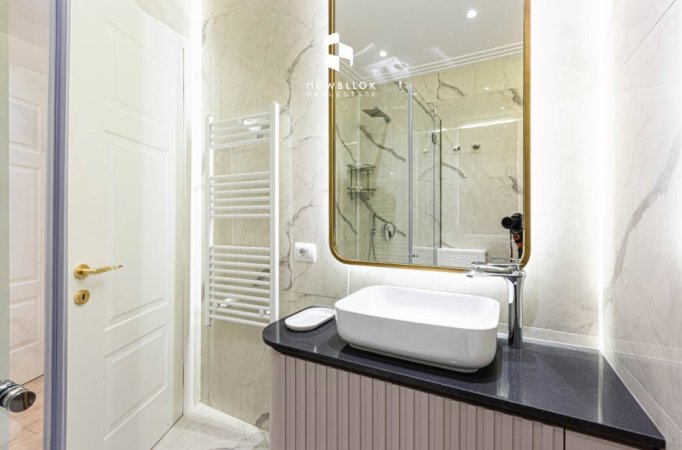 🔥 SHITET ULTRA APARTAMENT: 2+1+2Wc & Verandë + 2 Post parkimi 📌(Rez. ROSE GARDEN- TEG) + 70,000€ Investim me Arkitekt 🎯 330,000€ +++ 2 Poste Parkimi Perfshire
