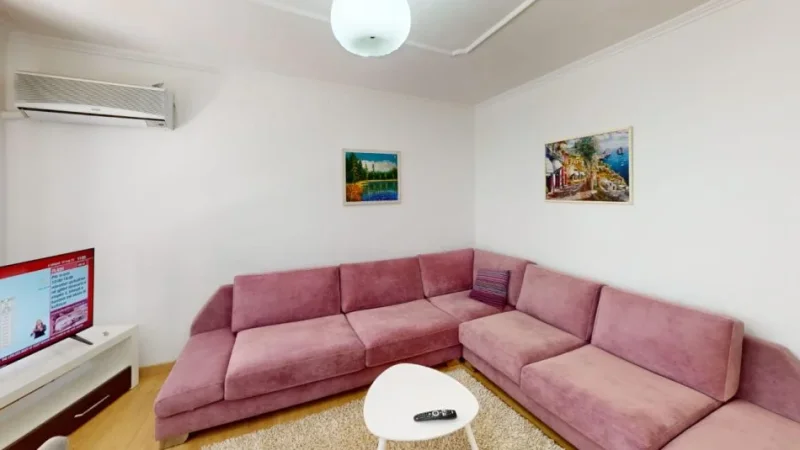 Tirane, jepet me qera apartament 1+1+Ballkon Kati 2, 600 € (Myslym Shyri)