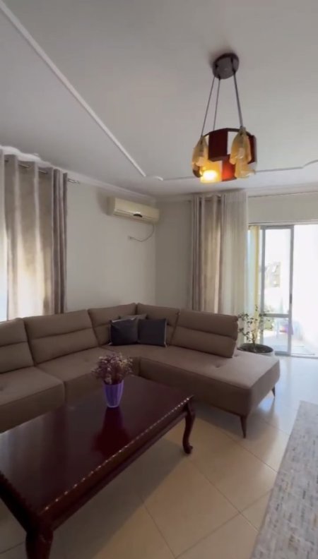 Tirane, jepet me qera apartament 2+1+Aneks+Ballkon Kati 3, 106 m² 450 € (Fresk , Rr. Muhamed Deliu)