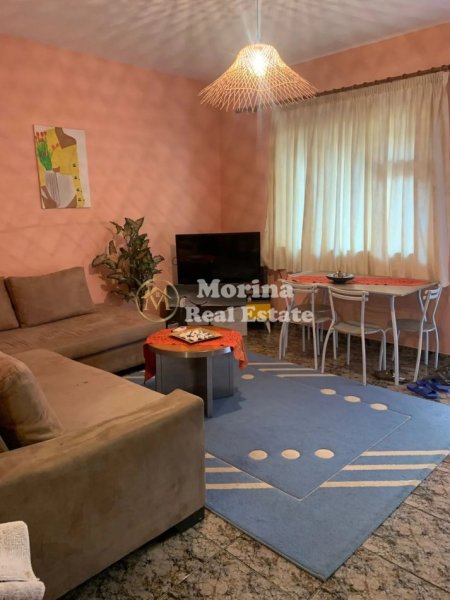 Tirane, jepet me qera shtepi 3+1 Kati 1, 110 m² 650 € (21 Dhjetori)