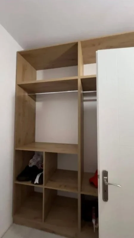 Tirane, jepet me qera apartament 2+1 Kati 4, 98 m² 45,000 leke (Kompleksi Tom Doshi)