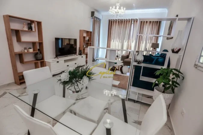 Tirane, jepet me qera apartament 1+1 Kati 6, 80 m² 800 € (KOMPLEKSI SQUARE 21)
