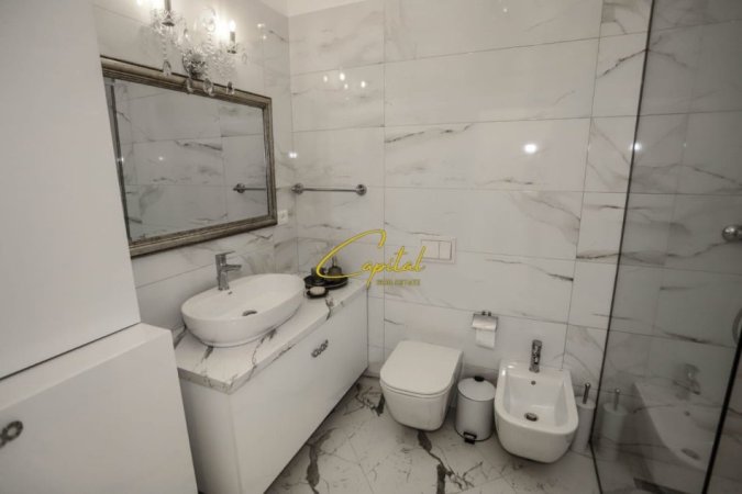 Tirane, jepet me qera apartament 1+1 Kati 6, 80 m² 800 € (KOMPLEKSI SQUARE 21)