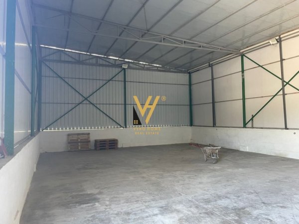 Tirane, jepet me qera magazine Kati 0, 200 m² 1.000 € (PRUSH)