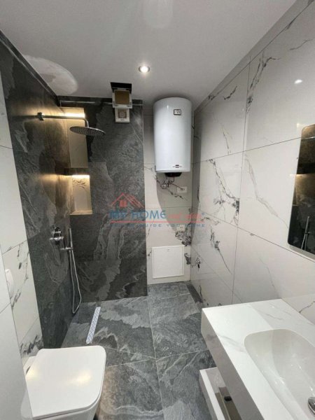 Tirane, shitet apartament 1+1+Ballkon Kati 6, 49 m² 98.000 € (Rruga 5 Maji)