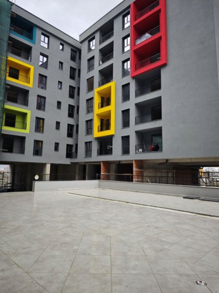 Tirane, shitet apartament 1+1+Ballkon Kati 1, 69 m² 82.500 € (Paskuqan)