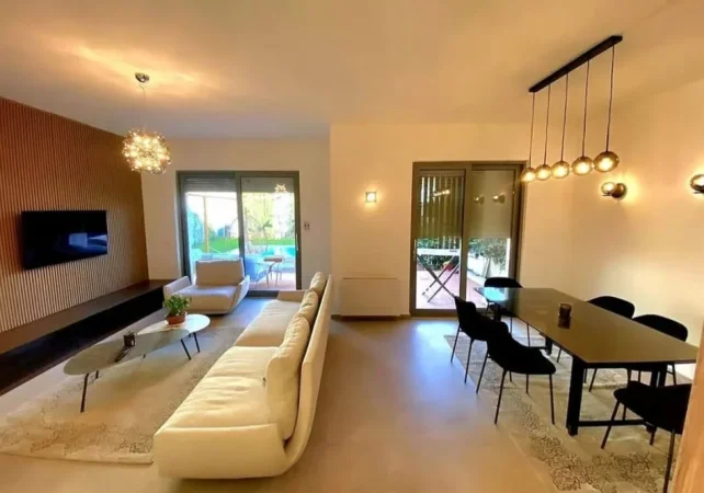 Tirane, shitet Vile Kati 0, 380 m² 850.000 € (Rruga elbasanit)
