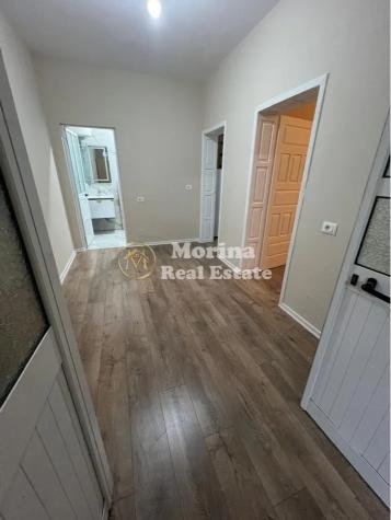 Tirane, jepet me qera apartament 1+1 Kati 1, 70 m² 350 € (Rruga 5 Maji)