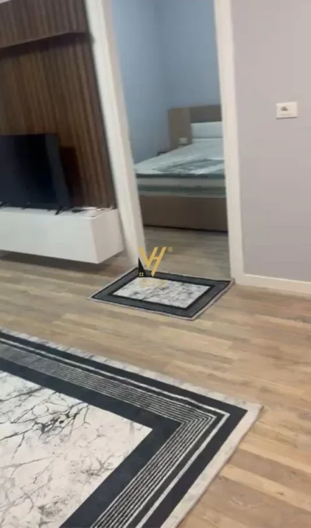 Tirane, jepet me qera 1+1+Ballkon Kati 9, 50 m² 500 € (5 MAJI)