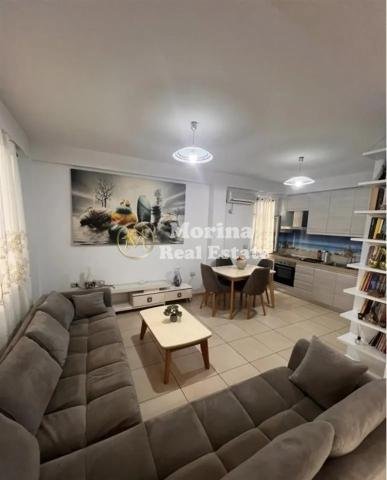 Tirane, jepet me qera apartament 2+1 Kati 3, 100 m² 650 € (21 Dhjetori)