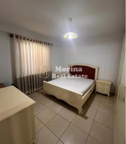 Tirane, jepet me qera apartament 2+1 Kati 3, 100 m² 650 € (21 Dhjetori)