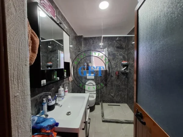 Durres, shitet apartament 2+1 Kati 5, 75 m² 85.000 € (TE PARKU VALA,DURRES)