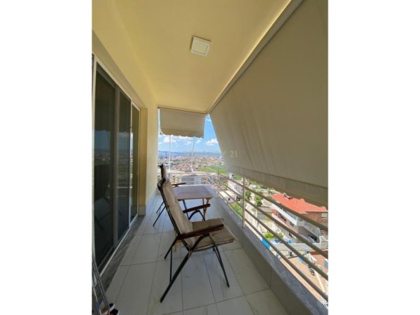 Tirane, jepet me qera 1+1 Kati 3, 84 m² 370 € (FRESK)