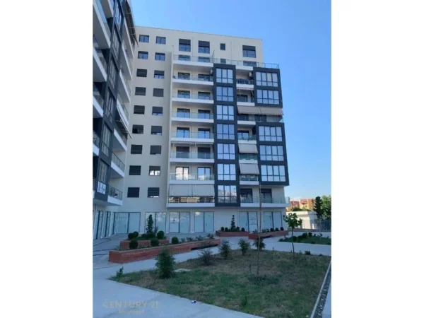 Tirane, shitet apartament duplex Dublex Kati 8, 196 m² 371.000 € (rruga Ndre Mjeda , rezidenca ALBA)