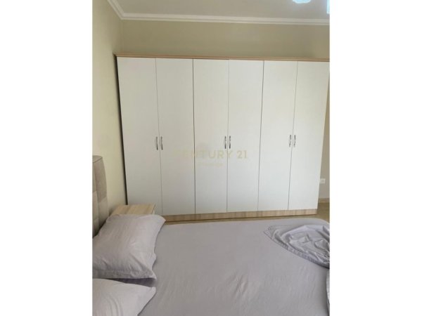 Tirane, shitet 2+1+Ballkon Kati 4, 115 m²