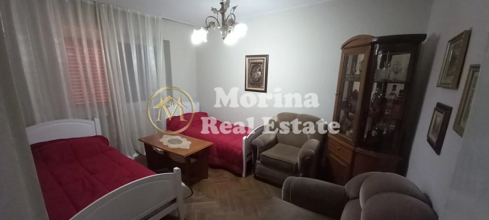 Tirane, jepet me qera apartament 2+1 Kati 2, 83 m² 450 € (Ish Restorant Durresi)