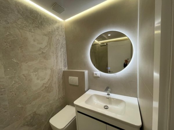 Tirane, shitet apartament 2+1 Kati 9, 100 m² 212.000 € (Rruga kavajes)