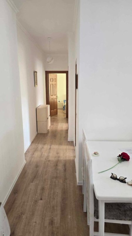 Tirane, jepet me qera apartament 2+1+Ballkon Kati 5, 85 m² 500 € (Misto Mame, Kompleksi Derveni)