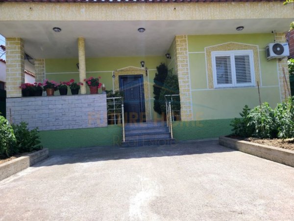 Durres, shitet shtepi 2+1 Kati 0, 96 m² 125.000 € 