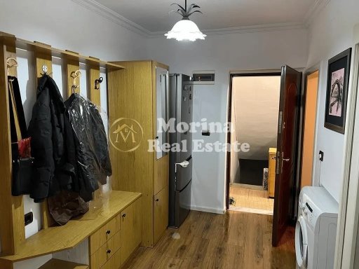 Tirane, jepet me qera apartament 2+1 Kati 5, 85 m² 520 € (Rruga e Kosovareve)