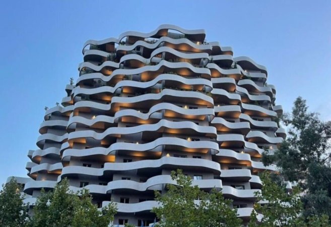 Tirane, jepet me qera Kati 10, 115 m² 2.300 € (RRUGA E ELBASANIT)