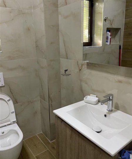 APARTAMENT ME QERA 1+1 STACIONI TRENIT 450 EURO
