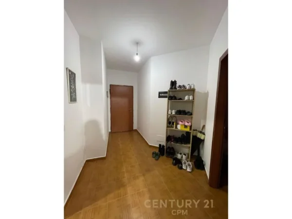 Tirane, shitet apartament 3+1 Kati 3, 127 m² 150.000 € 