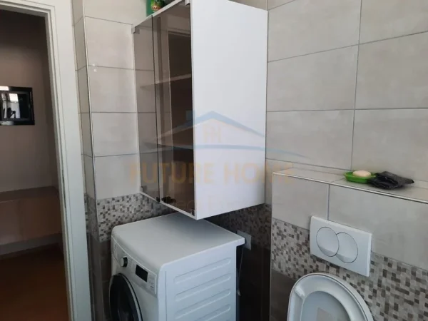 Tirane, jap me qera apartament 2+1 Kati 3, 90 m² 750 € (RRUGA E KAVAJES)