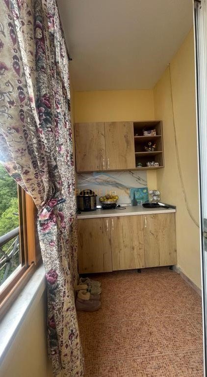 Tirane, shitet apartament 2+1 Kati 5, 114 m² 180.000 € (Kongresi Manastirit)