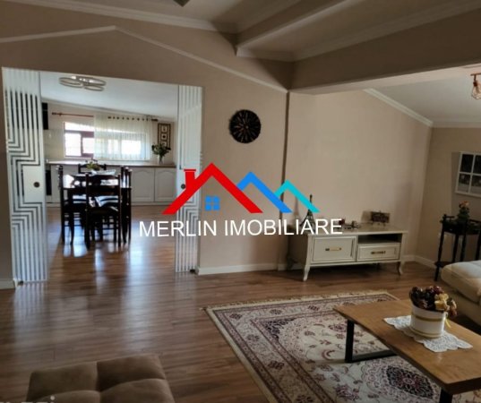 Tirane, jepet me qera apartament 2+1+Ballkon Kati 6, 130 m² 600 € (RRUGA SIRI KODRA)