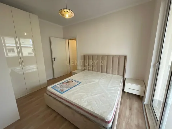 Durres, shitet apartament 2+1+Ballkon Kati 6, 116 m² 163.000 € (Rruga Pavaresia)