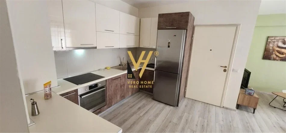 Tirane, shitet apartament 2+1+Ballkon Kati 4, 99 m² 205.000 € (KOPSHTI ZOLOGJIK)