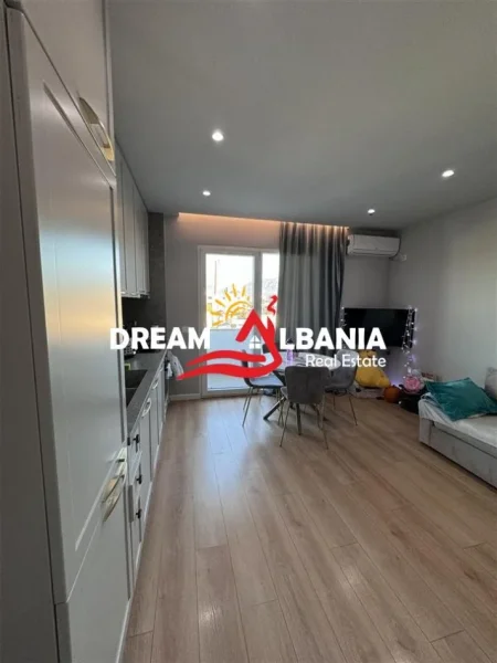 Tirane, shitet apartament 1+1+Ballkon Kati 4, 74 m² 135.000 € (Fundi i rruges Jordan Misja - ID 41111071)