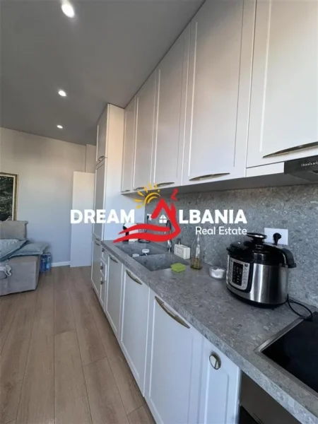 Tirane, shitet apartament 1+1+Ballkon Kati 4, 74 m² 135.000 € (Fundi i rruges Jordan Misja - ID 41111071)