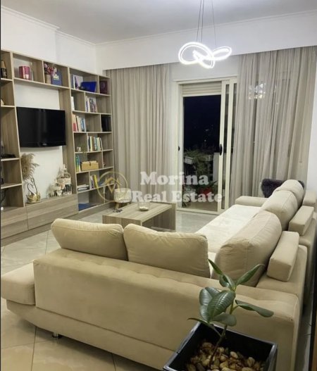 Tirane, jepet me qera apartament 1+1+Ballkon Kati 5, 60 m² 400 € (Astir- Nela 6)