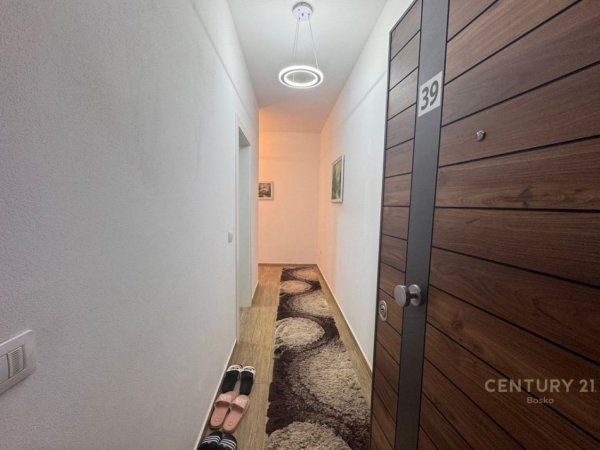 Tirane, shitet apartament 1+1 Kati 5, 76 m² 135.000 € (Don Bosko)