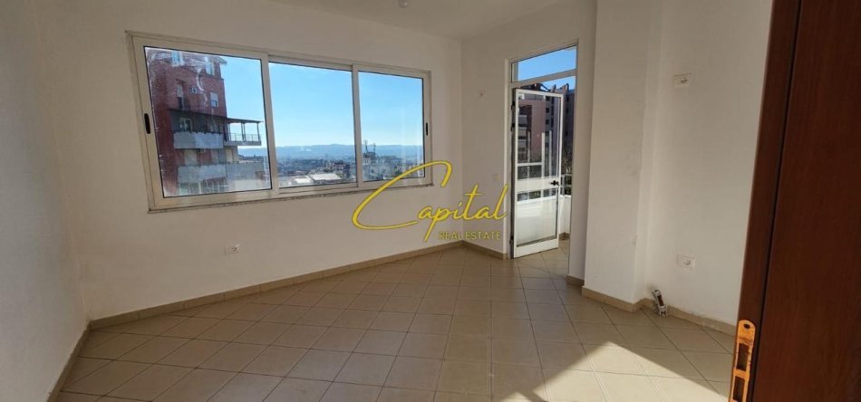 Tirane, shitet apartament 1+1 Kati 4, 64 m² 84.000 € (FRESKU)