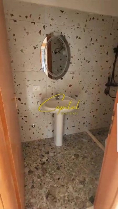 Tirane, shitet apartament 1+1 Kati 4, 59 m² 78.000 € (FRESKU)
