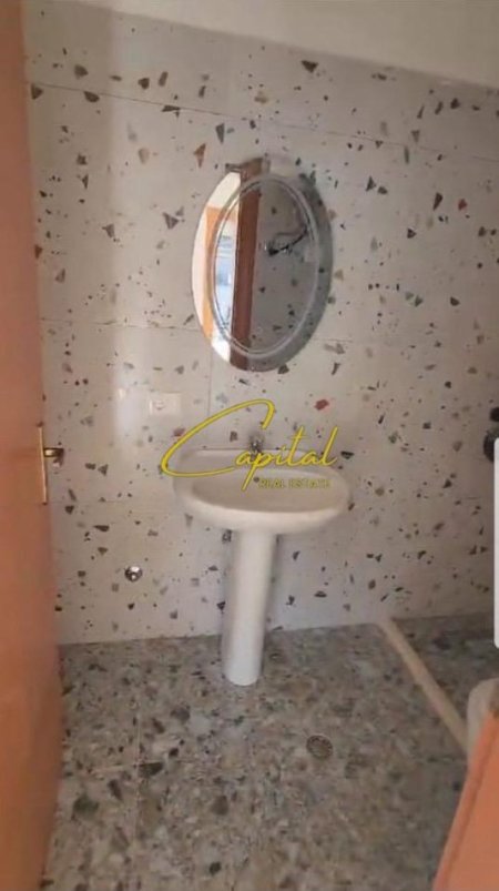 Tirane, shitet apartament 1+1 Kati 4, 59 m² 78.000 € (FRESKU)