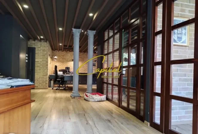 Tirane, shitet ambjent biznesi Kati 2, 174 m² 783.000 € (ISH BLLOKU)