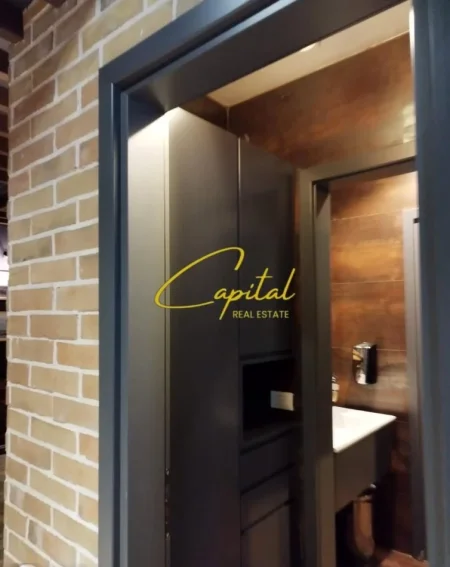 Tirane, shitet ambjent biznesi Kati 2, 174 m² 783.000 € (ISH BLLOKU)