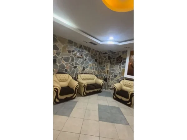 Durres Plazh, jepet me qera apartament 2+1 Kati 1, 80 m² 400 € (Plazh Iliria , Durres)