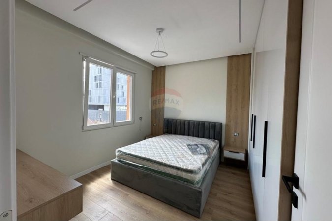 Tirane, jepet me qera apartament 1+1+Ballkon Kati 4, 70 m² 500 € (5 Maji)