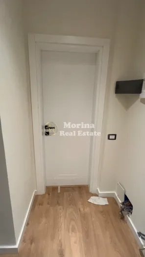 Tirane, jepet me qera apartament 1+1 Kati 4, 55 m² 400 € (Casa Italia)